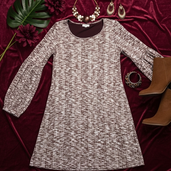 Dress - Picture 14 of 16